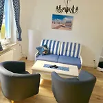Strandkorb 1 Holiday home Groemitz
