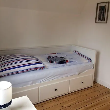 Strandkorb 1 *